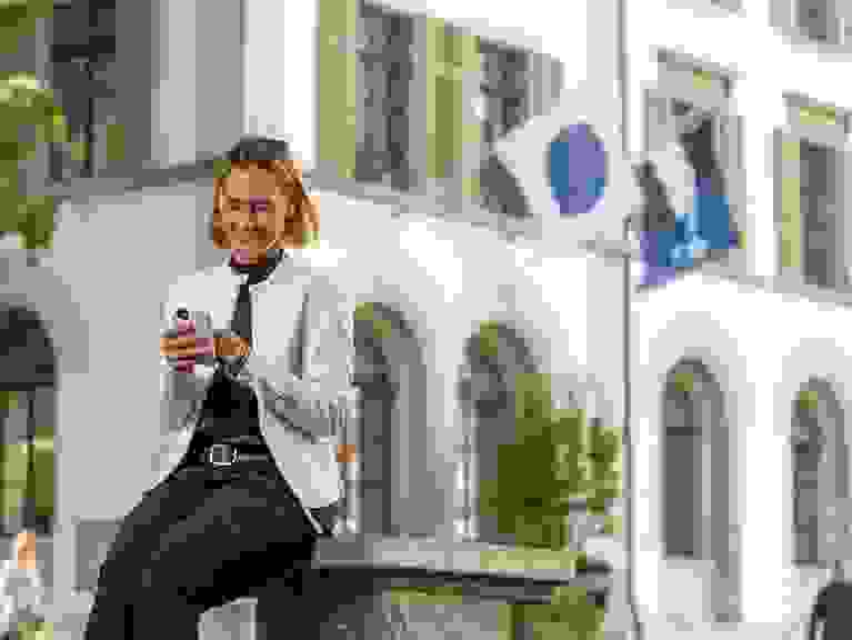 Easy und unkompliziert. Das E-Banking der Hypi. Easy und unkompliziert. Das E-Banking der Hypi.